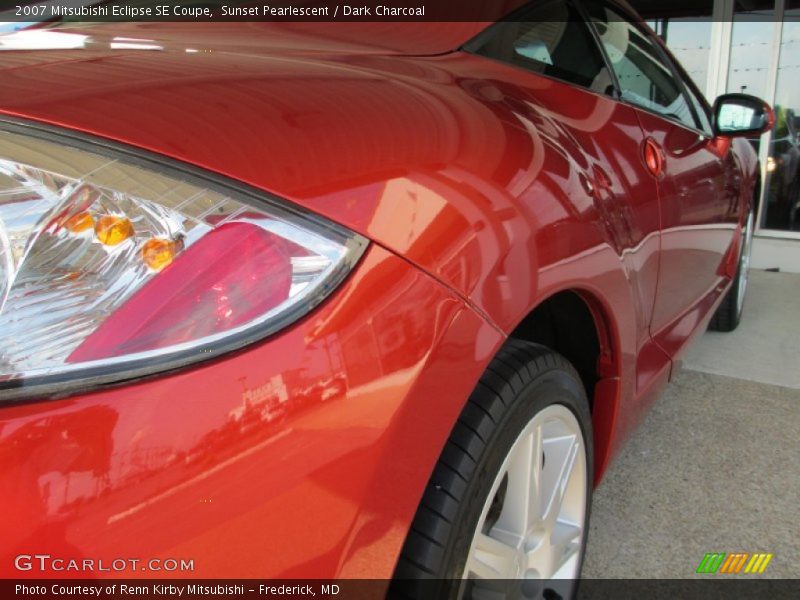 Sunset Pearlescent / Dark Charcoal 2007 Mitsubishi Eclipse SE Coupe