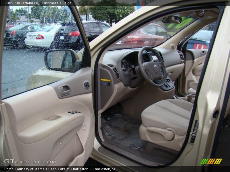 Cashmere / Beige 2009 Kia Sedona LX