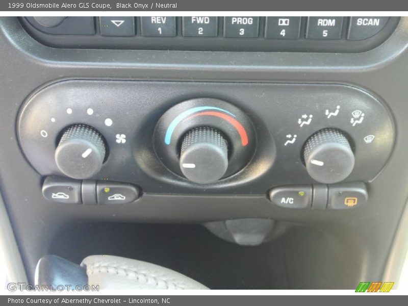 Black Onyx / Neutral 1999 Oldsmobile Alero GLS Coupe
