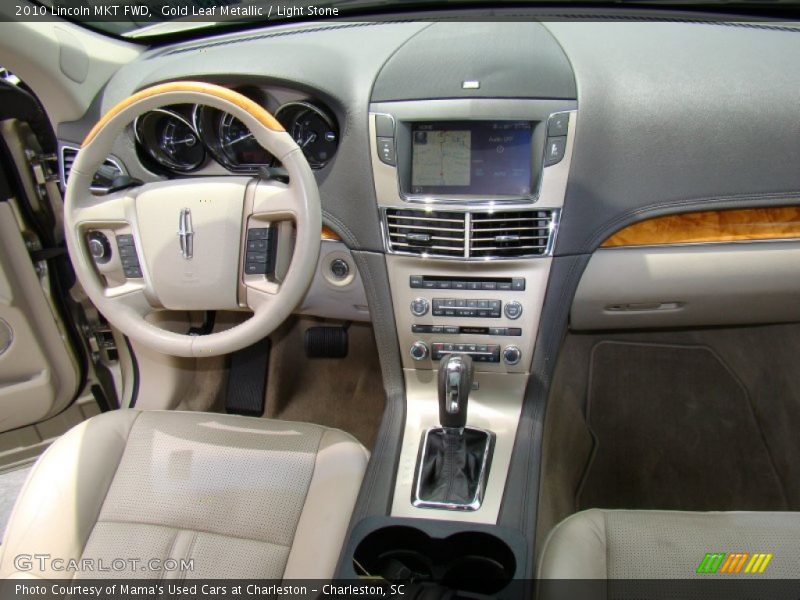 Dashboard of 2010 MKT FWD