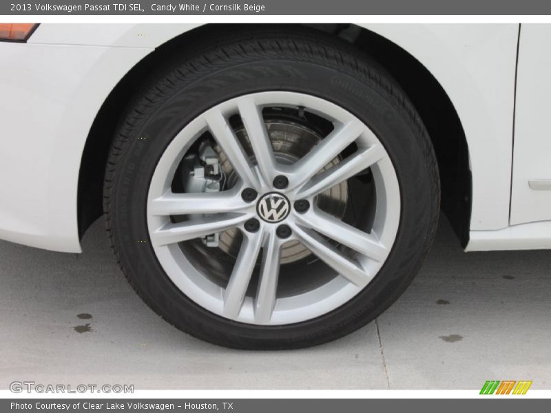 Candy White / Cornsilk Beige 2013 Volkswagen Passat TDI SEL