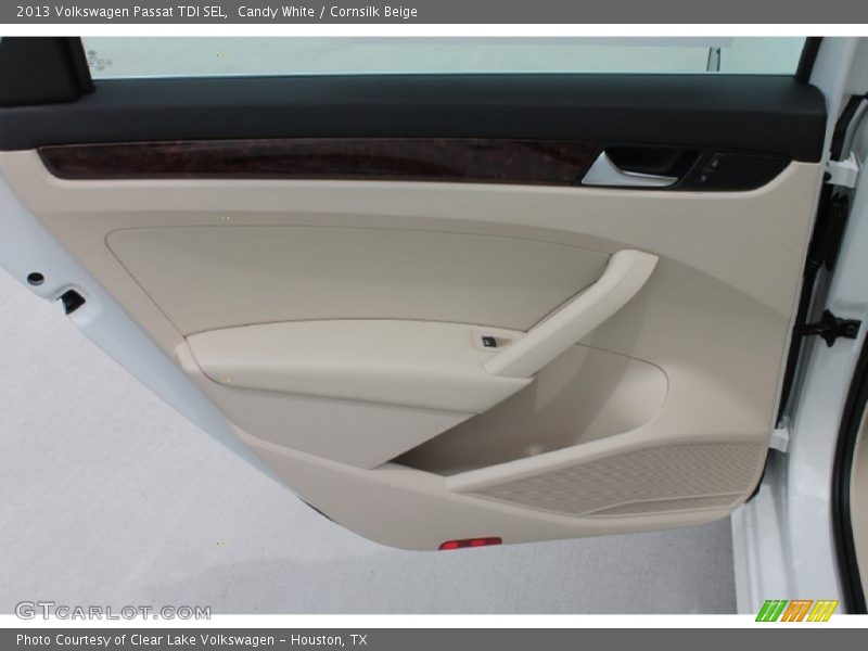 Candy White / Cornsilk Beige 2013 Volkswagen Passat TDI SEL