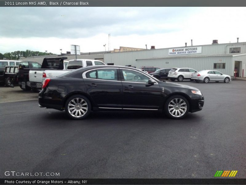 Black / Charcoal Black 2011 Lincoln MKS AWD