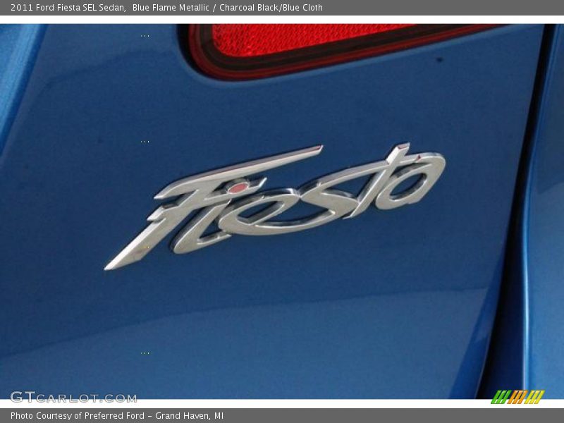 Blue Flame Metallic / Charcoal Black/Blue Cloth 2011 Ford Fiesta SEL Sedan