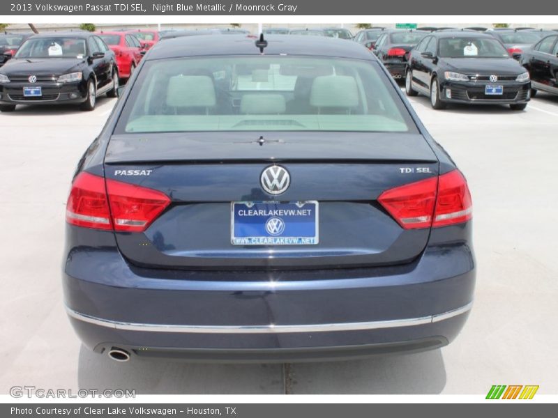 Night Blue Metallic / Moonrock Gray 2013 Volkswagen Passat TDI SEL