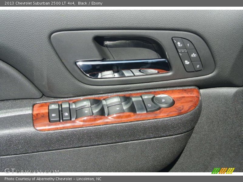 Black / Ebony 2013 Chevrolet Suburban 2500 LT 4x4