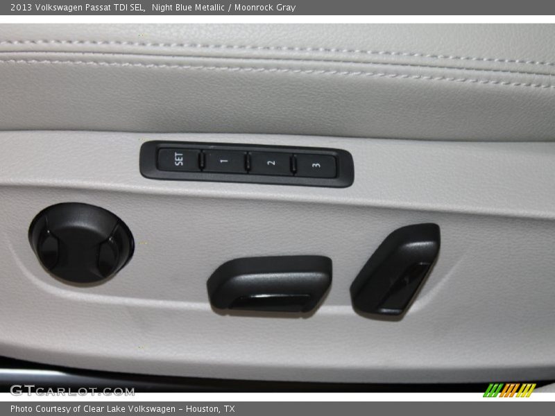 Night Blue Metallic / Moonrock Gray 2013 Volkswagen Passat TDI SEL