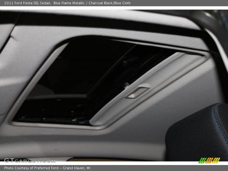 Blue Flame Metallic / Charcoal Black/Blue Cloth 2011 Ford Fiesta SEL Sedan