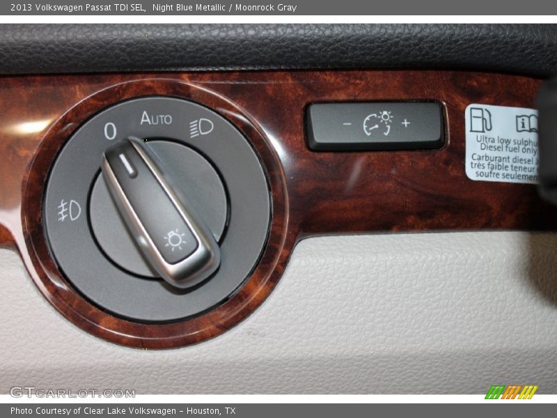 Night Blue Metallic / Moonrock Gray 2013 Volkswagen Passat TDI SEL