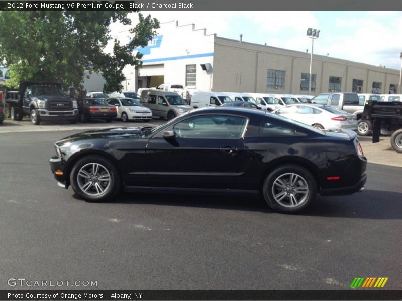 Black / Charcoal Black 2012 Ford Mustang V6 Premium Coupe