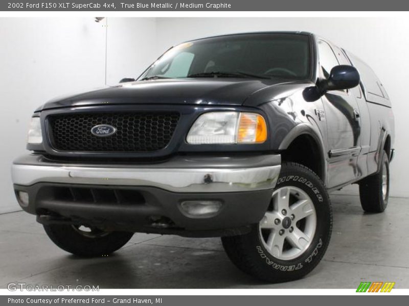 True Blue Metallic / Medium Graphite 2002 Ford F150 XLT SuperCab 4x4
