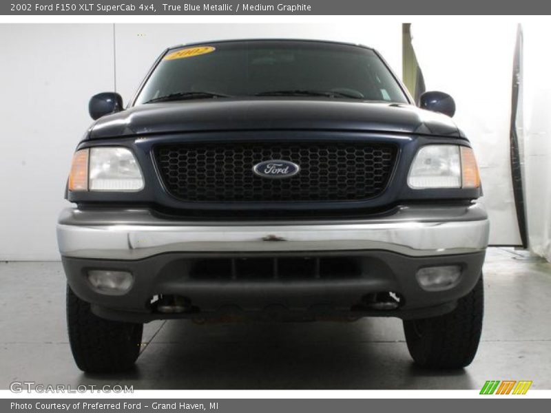 True Blue Metallic / Medium Graphite 2002 Ford F150 XLT SuperCab 4x4