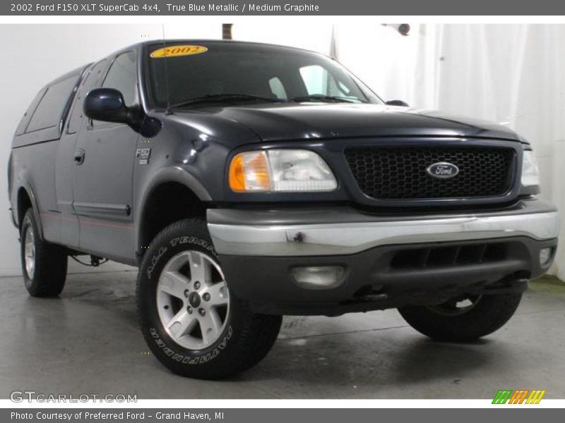 True Blue Metallic / Medium Graphite 2002 Ford F150 XLT SuperCab 4x4