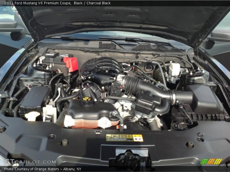 Black / Charcoal Black 2012 Ford Mustang V6 Premium Coupe