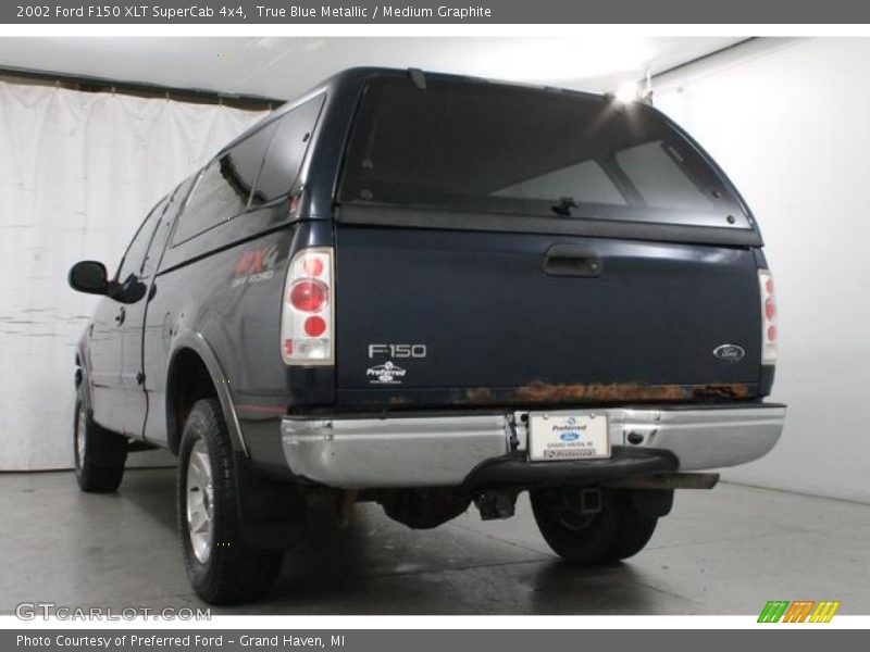 True Blue Metallic / Medium Graphite 2002 Ford F150 XLT SuperCab 4x4