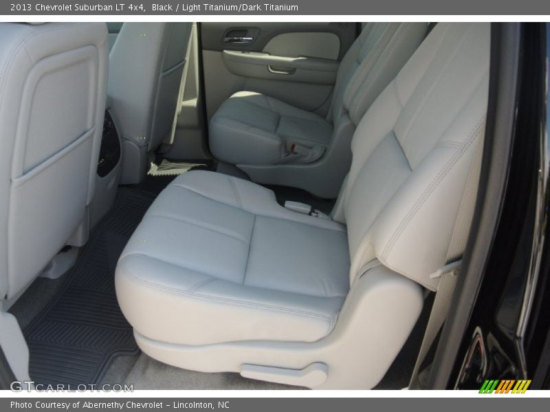 Black / Light Titanium/Dark Titanium 2013 Chevrolet Suburban LT 4x4