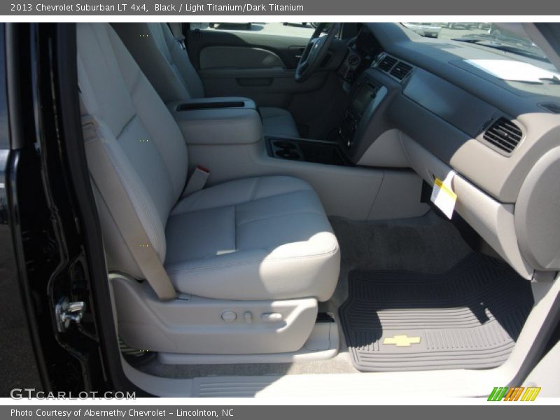 Black / Light Titanium/Dark Titanium 2013 Chevrolet Suburban LT 4x4
