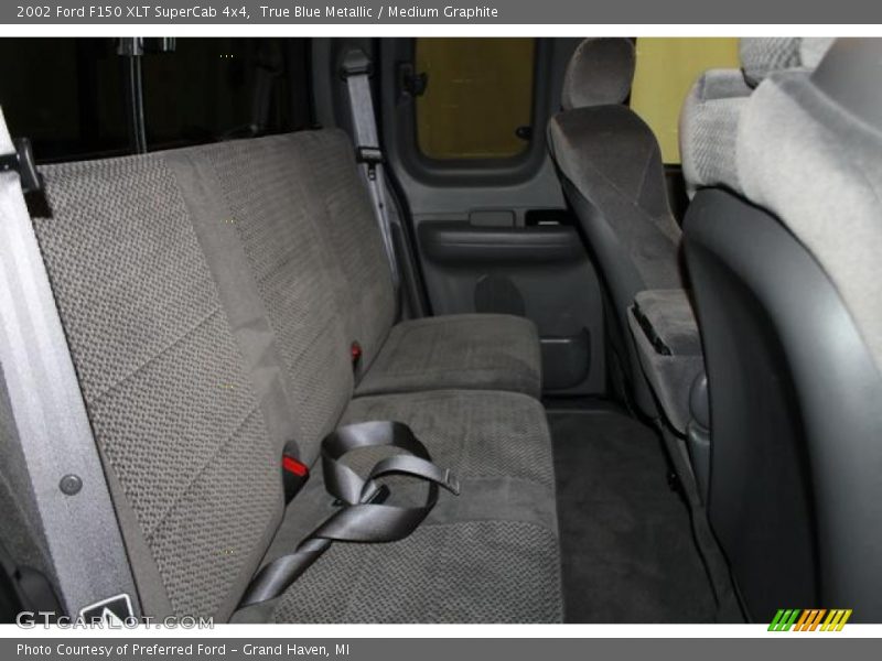 True Blue Metallic / Medium Graphite 2002 Ford F150 XLT SuperCab 4x4