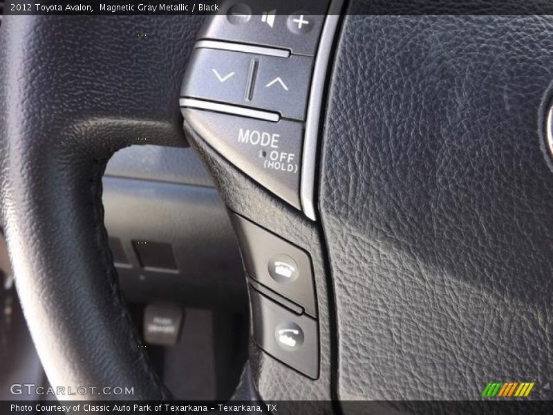 Magnetic Gray Metallic / Black 2012 Toyota Avalon