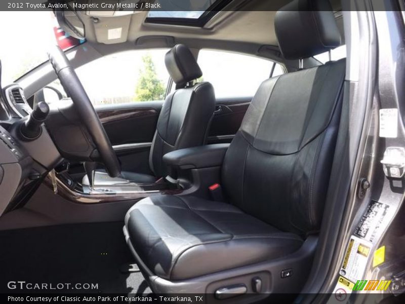 Magnetic Gray Metallic / Black 2012 Toyota Avalon