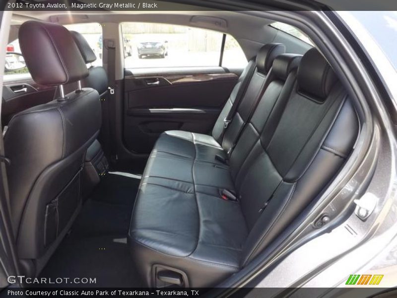 Magnetic Gray Metallic / Black 2012 Toyota Avalon