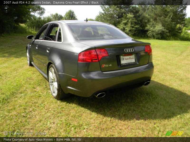 Daytona Grey Pearl Effect / Black 2007 Audi RS4 4.2 quattro Sedan