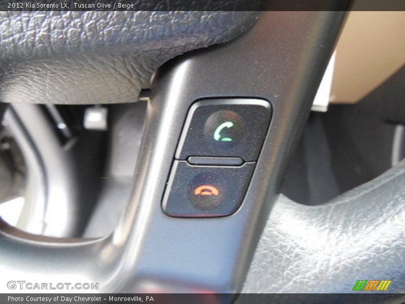 Tuscan Olive / Beige 2012 Kia Sorento LX