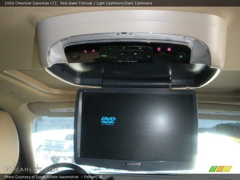 Entertainment System of 2009 Suburban LTZ