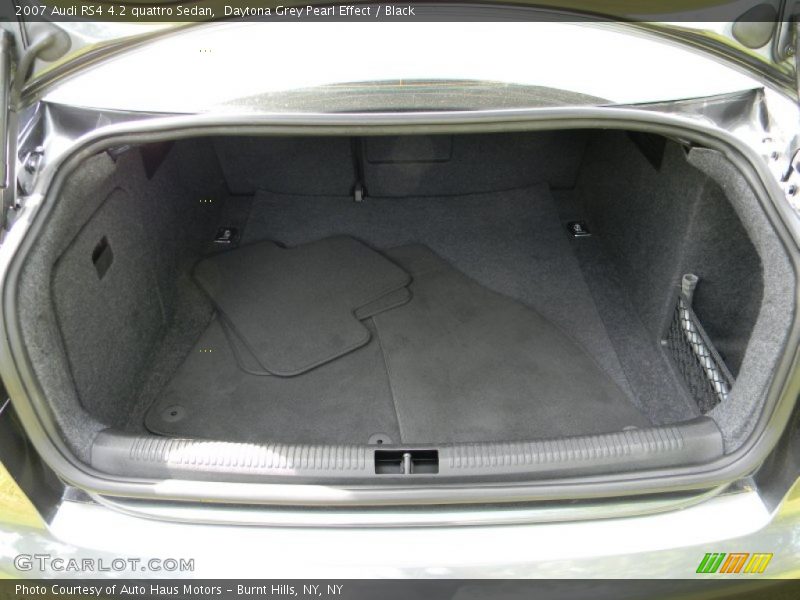 Daytona Grey Pearl Effect / Black 2007 Audi RS4 4.2 quattro Sedan