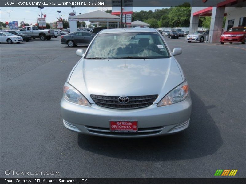 Lunar Mist Metallic / Stone 2004 Toyota Camry XLE V6