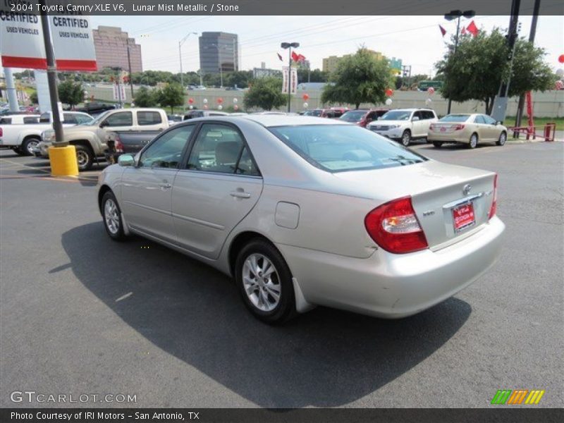 Lunar Mist Metallic / Stone 2004 Toyota Camry XLE V6