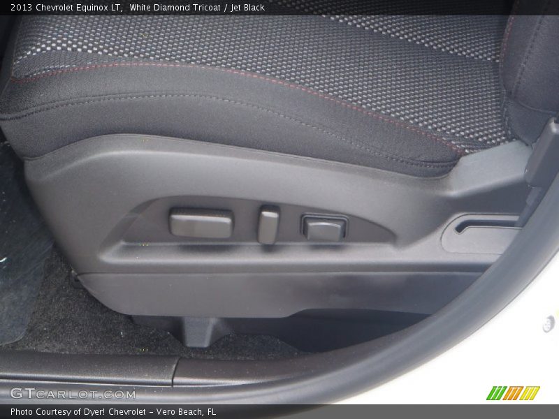 White Diamond Tricoat / Jet Black 2013 Chevrolet Equinox LT