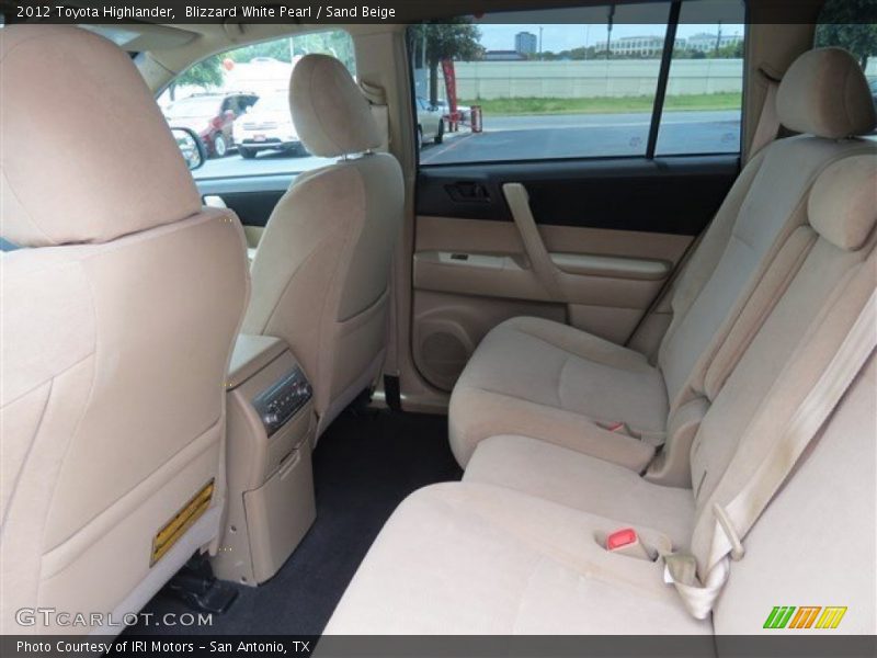 Blizzard White Pearl / Sand Beige 2012 Toyota Highlander