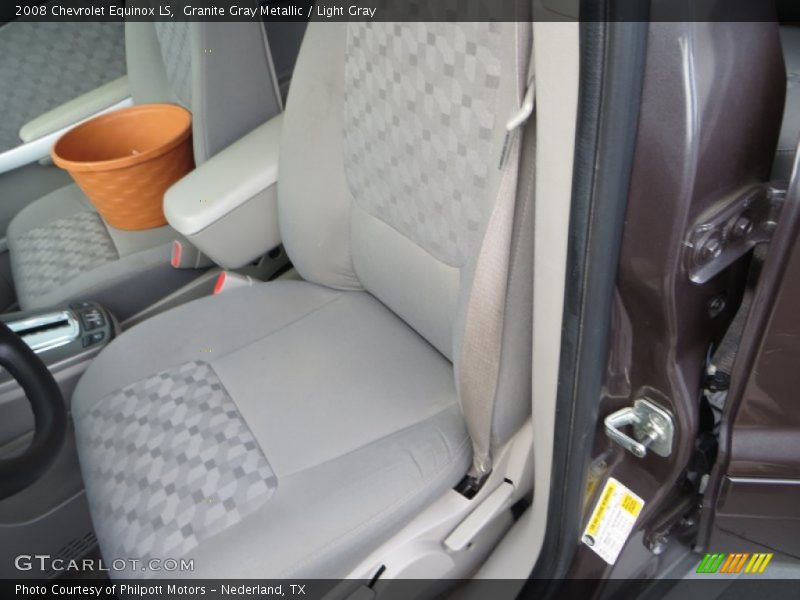 Granite Gray Metallic / Light Gray 2008 Chevrolet Equinox LS