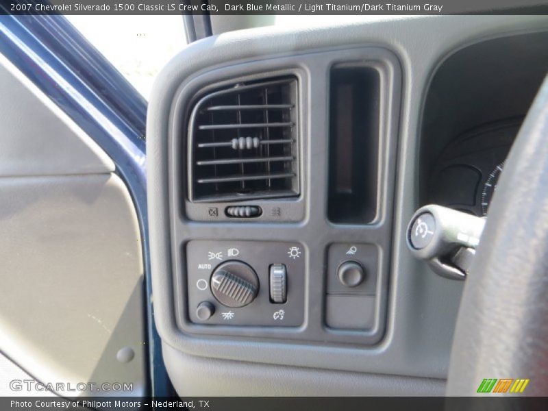 Dark Blue Metallic / Light Titanium/Dark Titanium Gray 2007 Chevrolet Silverado 1500 Classic LS Crew Cab