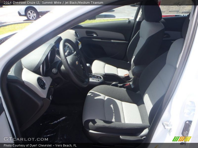 Summit White / Jet Black/Medium Titanium 2014 Chevrolet Cruze LS