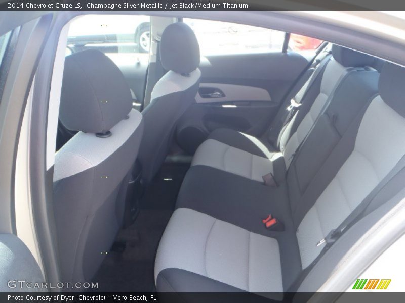 Champagne Silver Metallic / Jet Black/Medium Titanium 2014 Chevrolet Cruze LS
