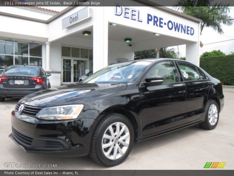 Black / Cornsilk Beige 2011 Volkswagen Jetta SE Sedan