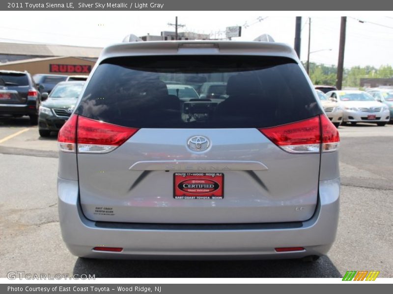 Silver Sky Metallic / Light Gray 2011 Toyota Sienna LE