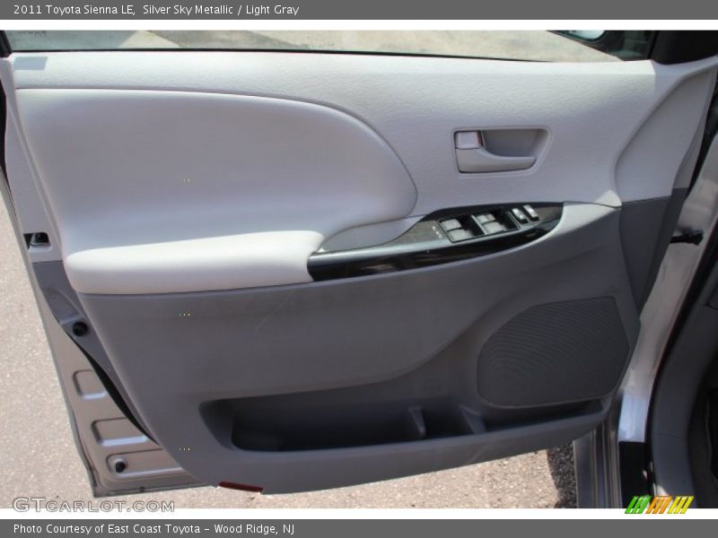 Silver Sky Metallic / Light Gray 2011 Toyota Sienna LE