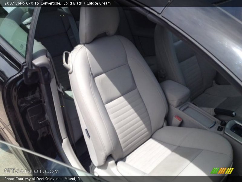Solid Black / Calcite Cream 2007 Volvo C70 T5 Convertible