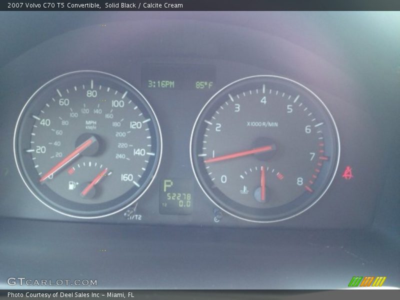 Solid Black / Calcite Cream 2007 Volvo C70 T5 Convertible