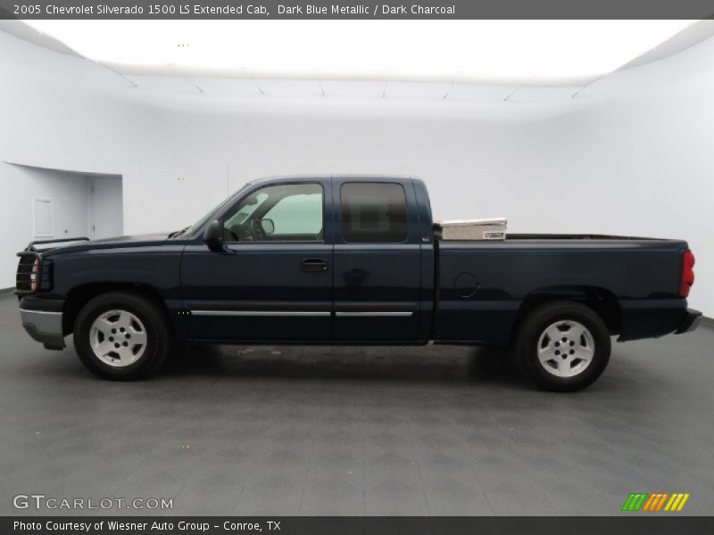 Dark Blue Metallic / Dark Charcoal 2005 Chevrolet Silverado 1500 LS Extended Cab