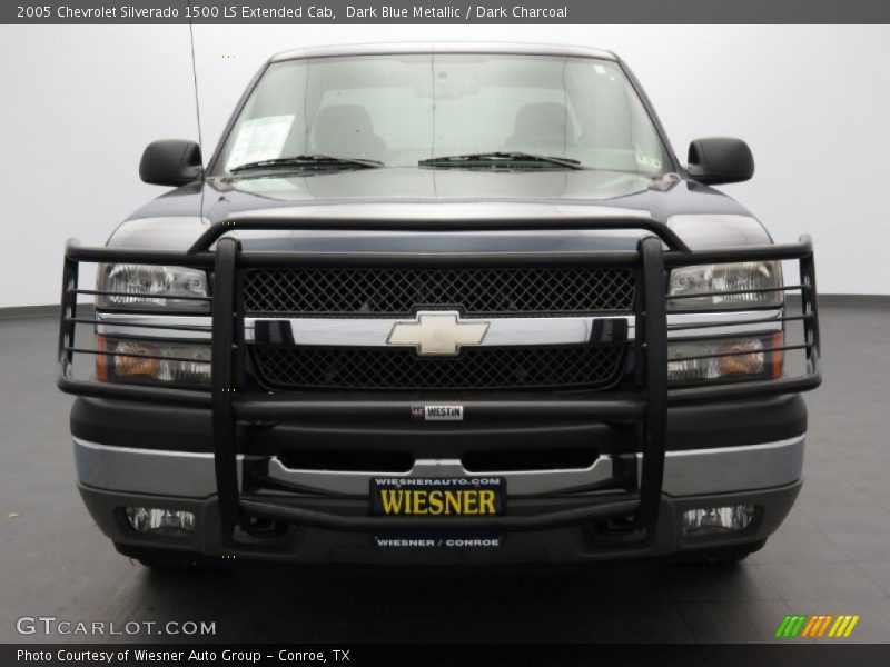 Dark Blue Metallic / Dark Charcoal 2005 Chevrolet Silverado 1500 LS Extended Cab