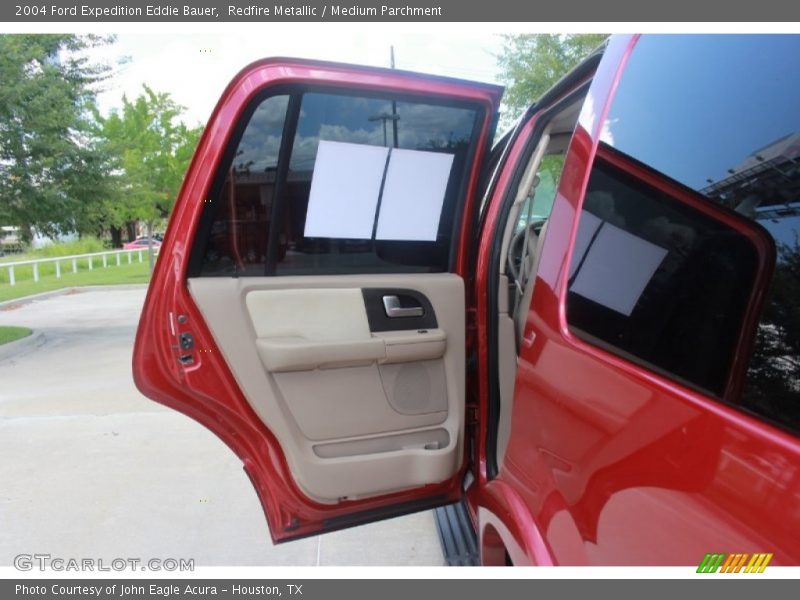 Redfire Metallic / Medium Parchment 2004 Ford Expedition Eddie Bauer