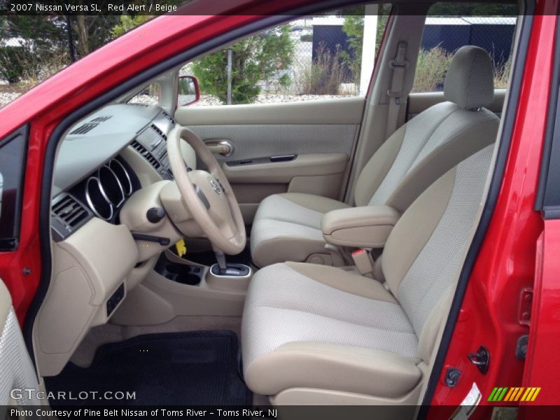 Red Alert / Beige 2007 Nissan Versa SL