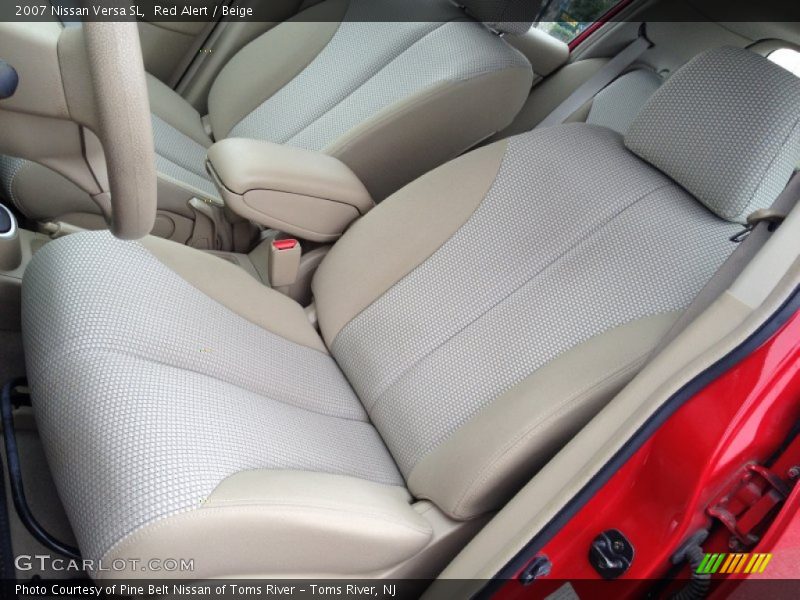 Red Alert / Beige 2007 Nissan Versa SL