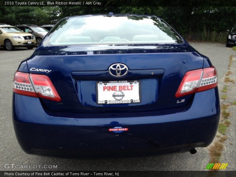 Blue Ribbon Metallic / Ash Gray 2010 Toyota Camry LE
