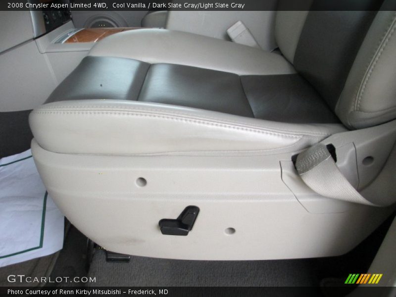 Cool Vanilla / Dark Slate Gray/Light Slate Gray 2008 Chrysler Aspen Limited 4WD