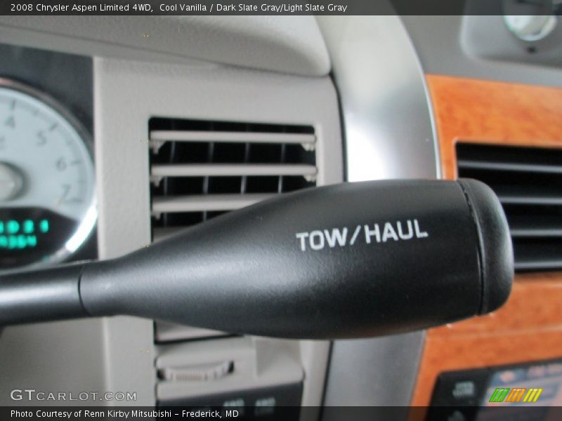 Cool Vanilla / Dark Slate Gray/Light Slate Gray 2008 Chrysler Aspen Limited 4WD
